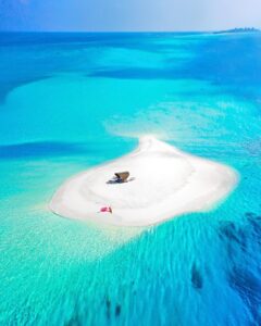 celebrate Valentine Day in Maldives